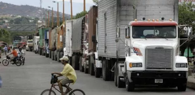 Despacho irregular de gasoil en Lara deja varados a conductores