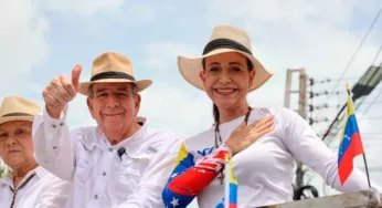 González Urrutia y Machado encabezan concentración en Barinas