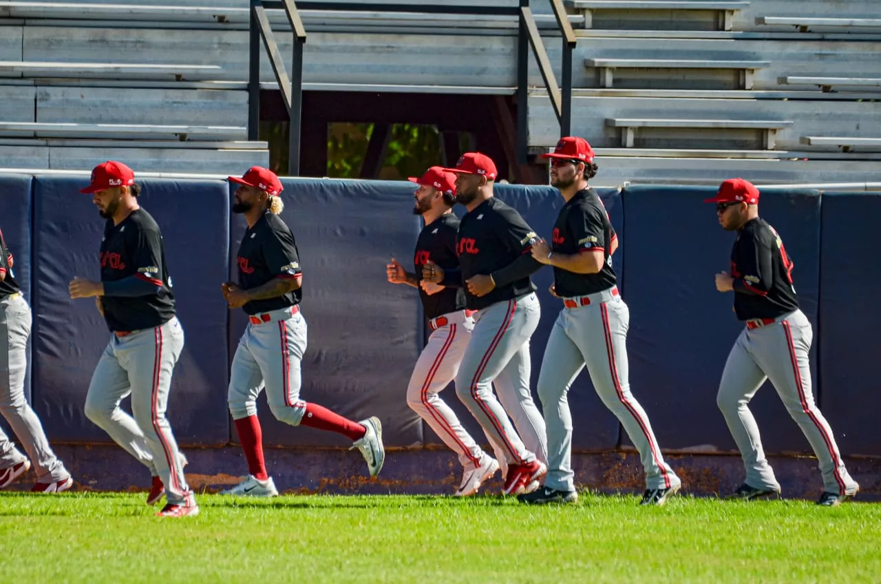 Los lanzadores de Cardenales buscan llegar a la mejor condición física posible