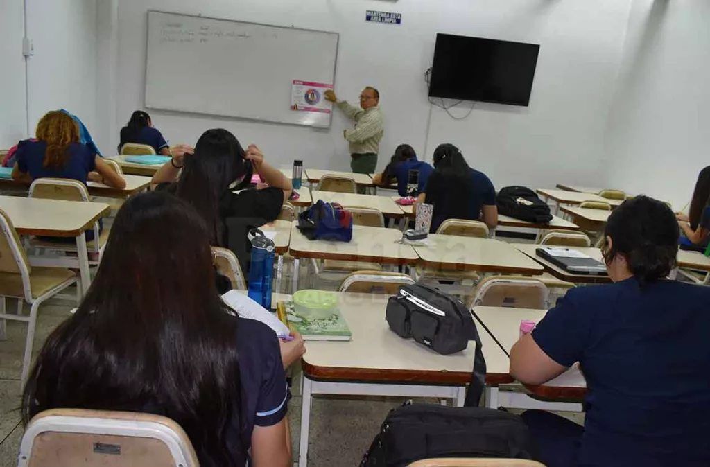 Crisis universitaria agudiza la deserción estudiantil en Venezuela