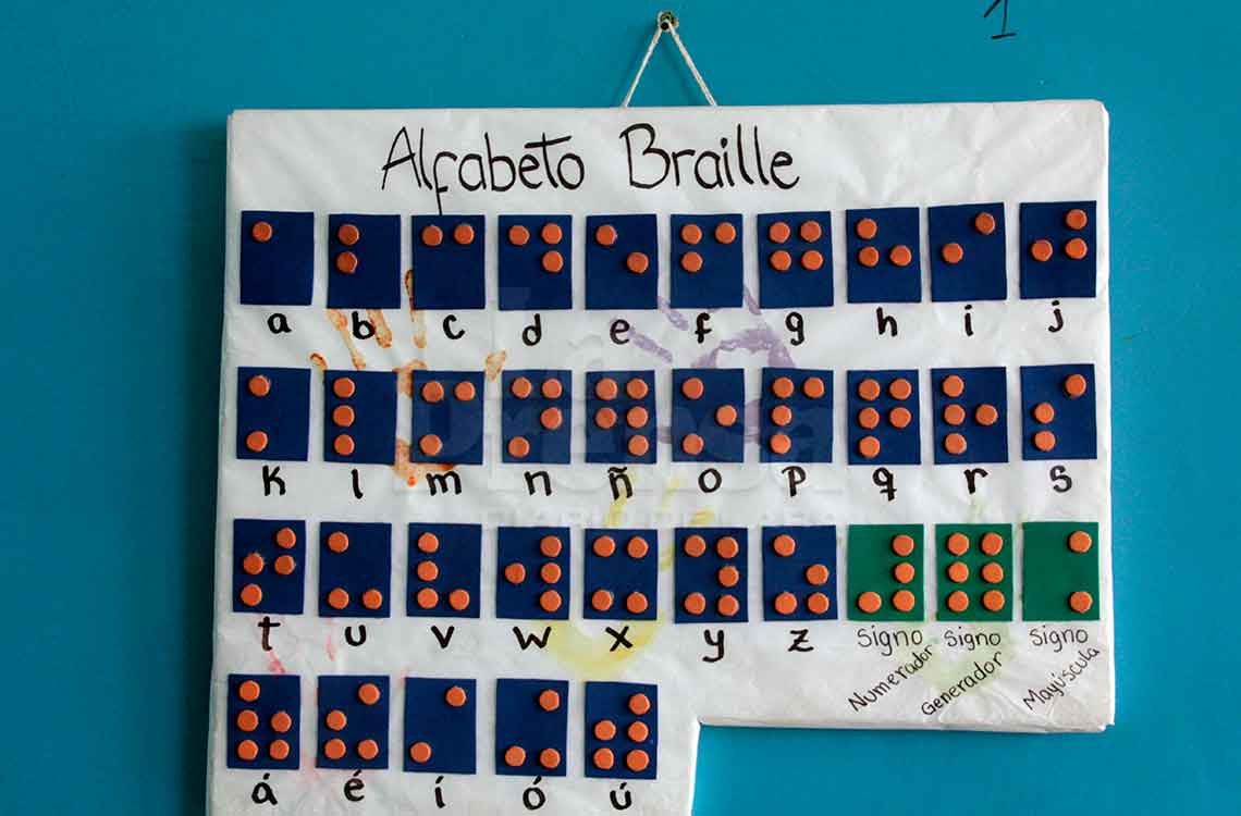 Docentes piden que el método Braille sea incluido en el pensum académico