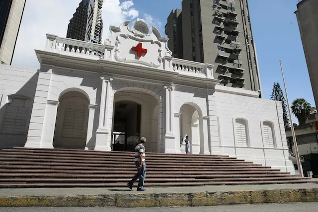 cruz roja 16802 jpg