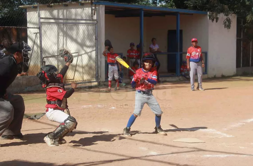 escuela de béisbol uptaeb - Lara 