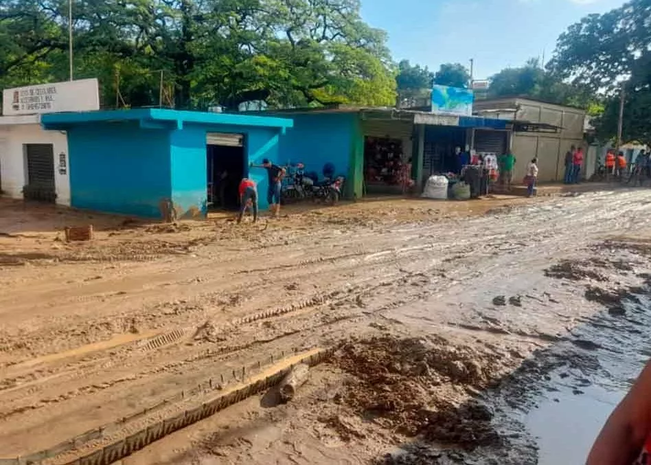 Lluvias en Urdaneta 