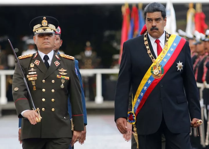 Maduro y Padrino López