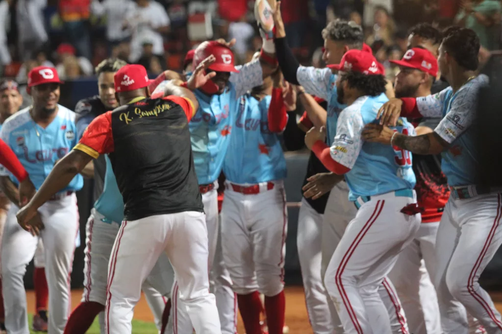 Cardenales subió al tercer puesto en la tabla de posiciones de la LVBP