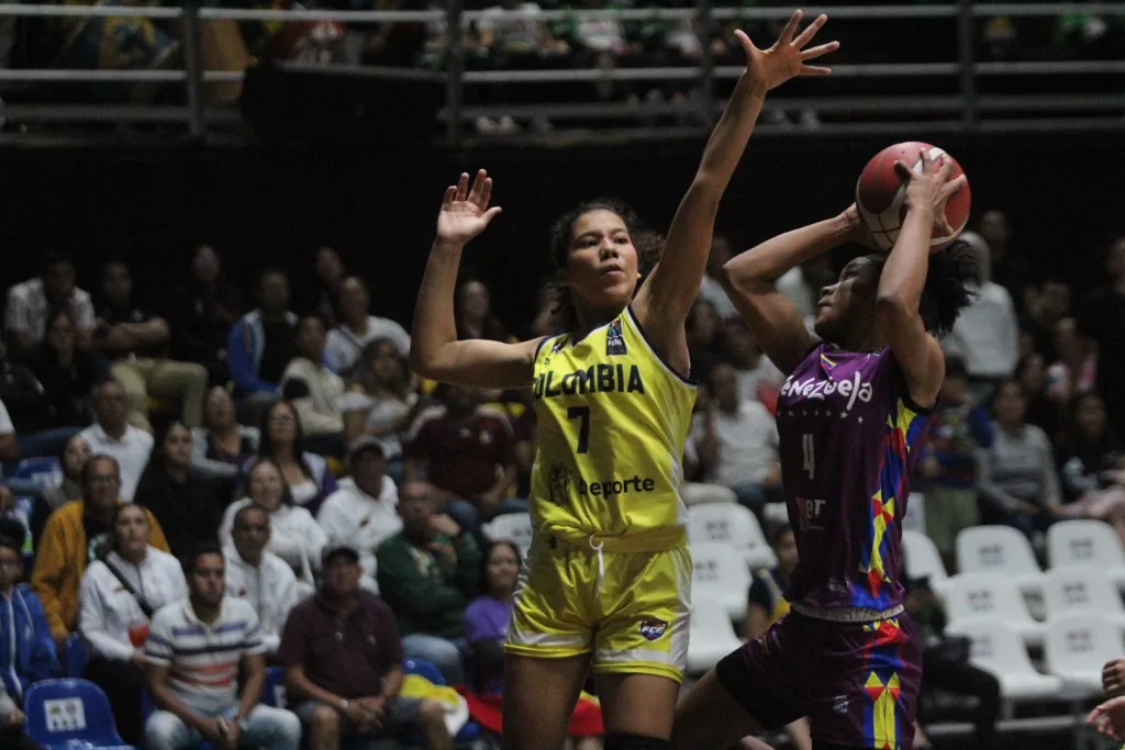 Venezuela vs Colombia sudamericano de baloncesto femenino u15 vr 10 11 24 56