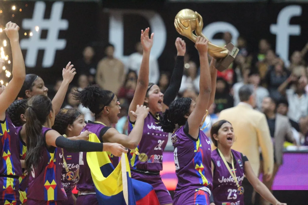 Venezuela vs Colombia sudamericano de baloncesto femenino u15 vr 10 11 24 89