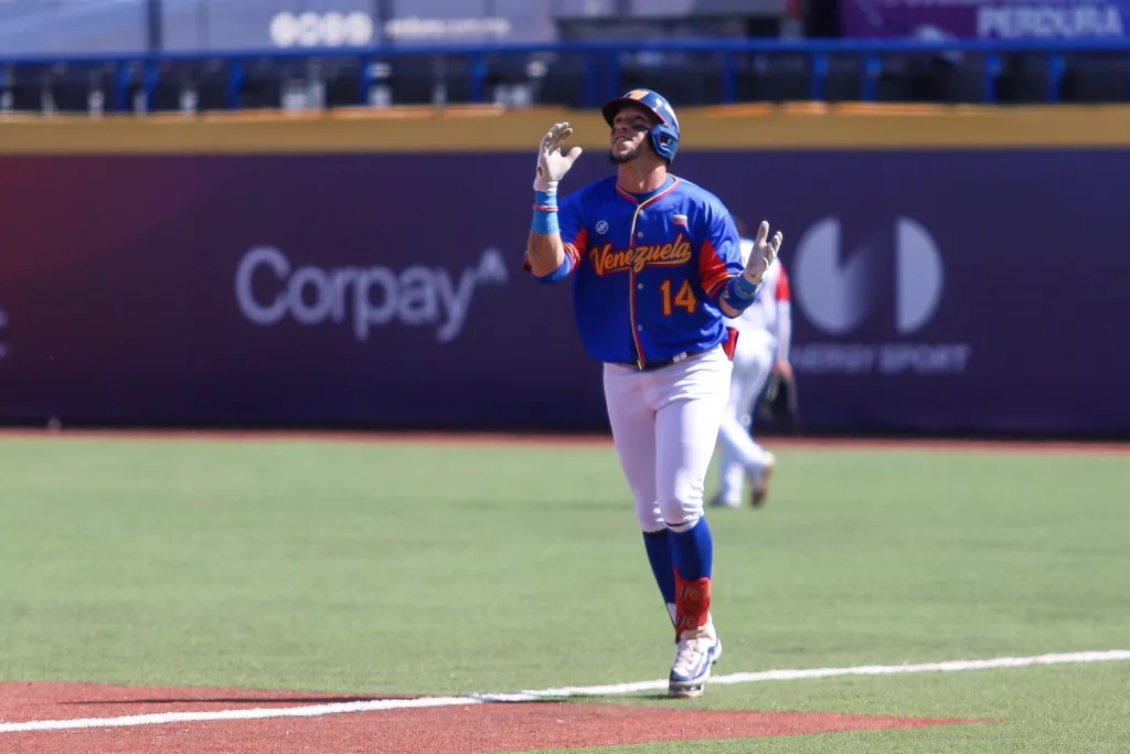 hernan perez team venezuela beisbol premier 12 super ronda