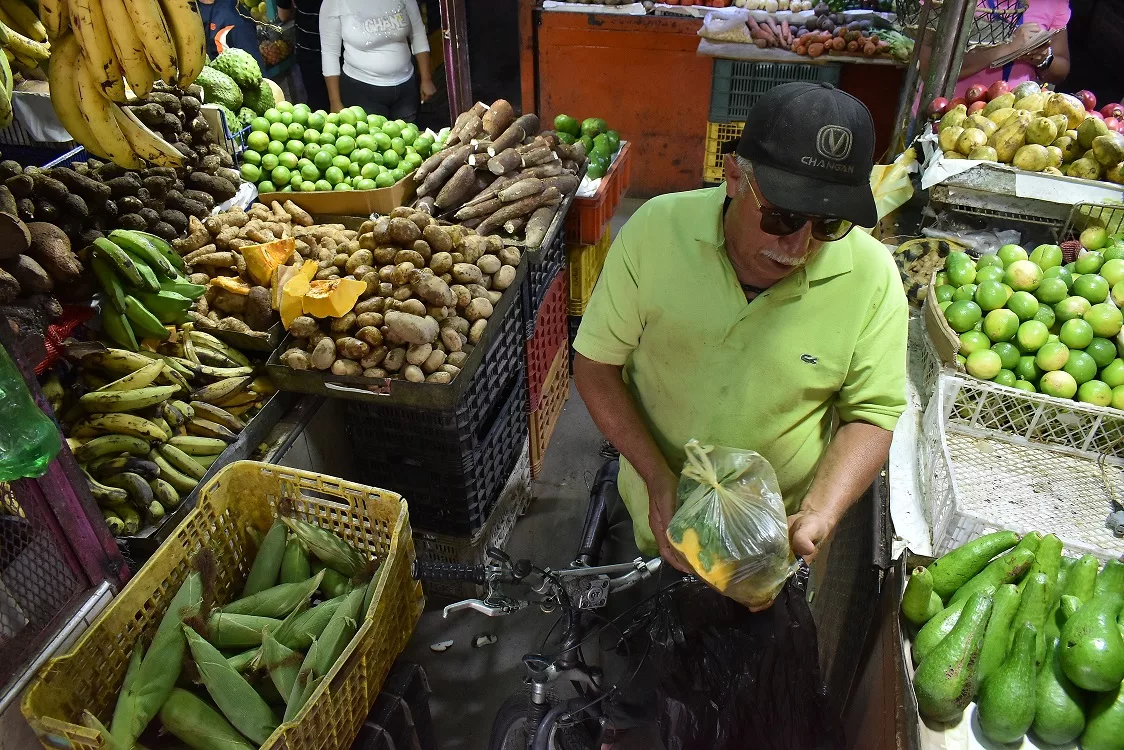 Canasta alimentaria tuvo una variación en dólares de Hubo una variación de 1,5% ($8,23) en comparación a septiembre