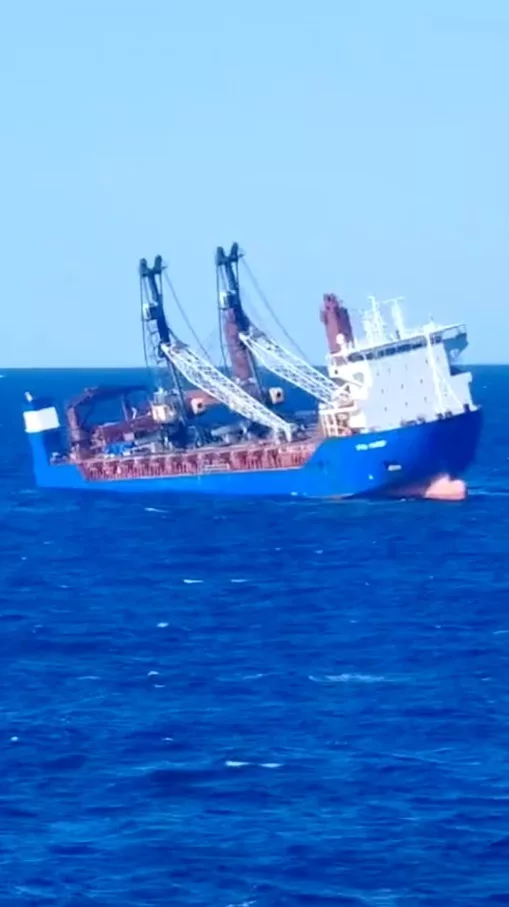 En aguas del Mediterráneo fueron rescatados 12 tripulantes por autoridades de España