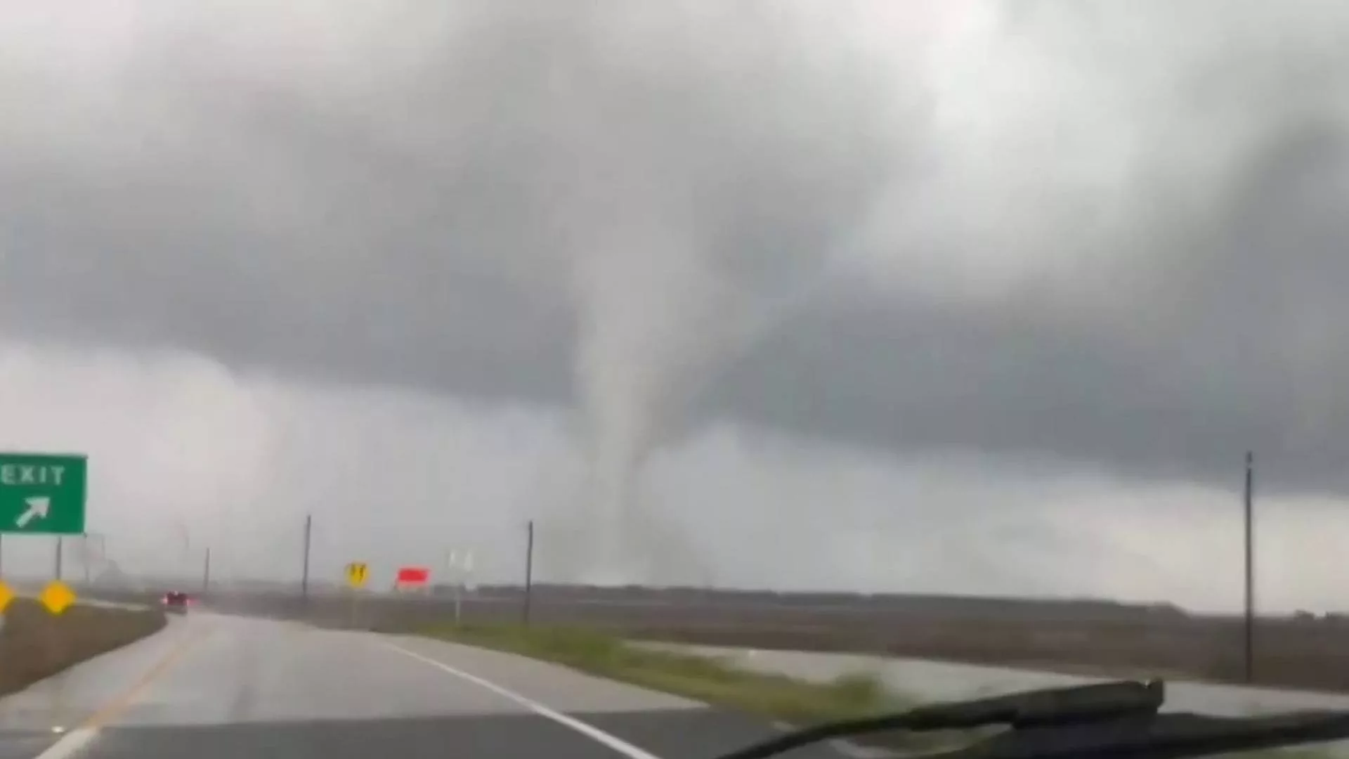 Tornado en Texas azotó el sector El Campo