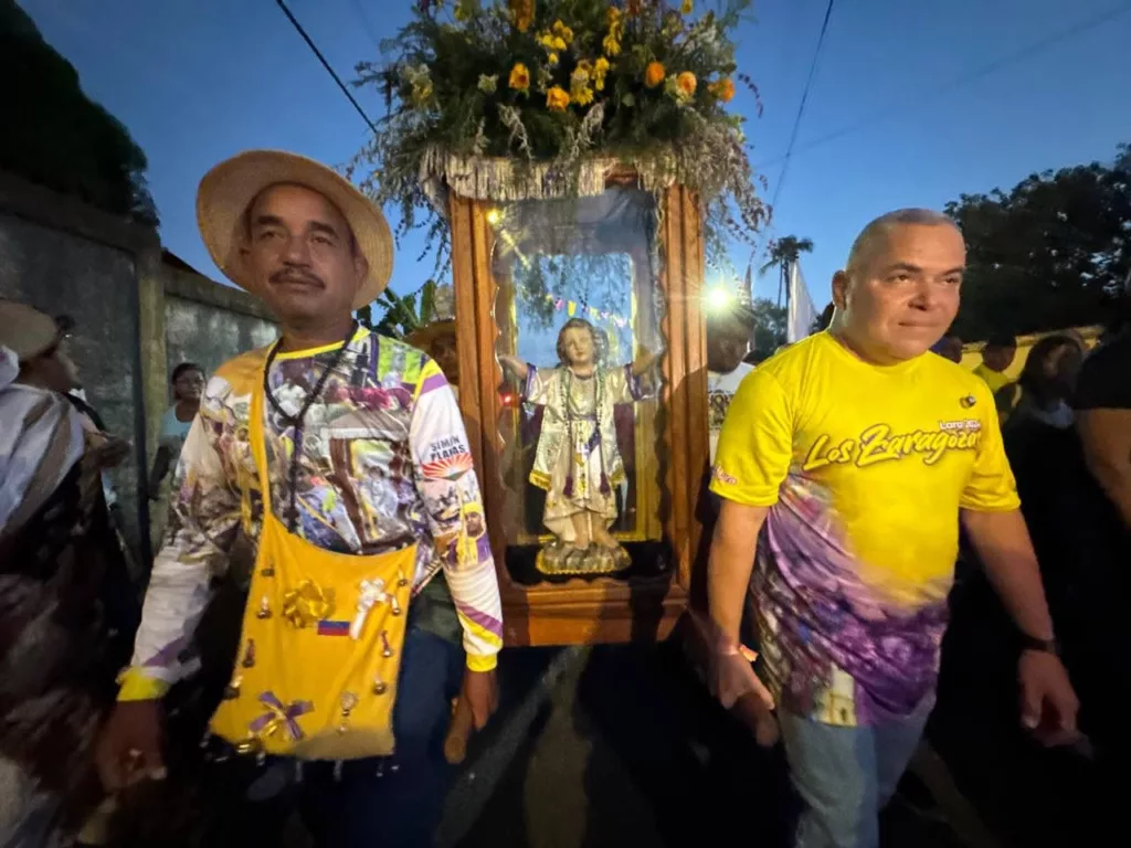 Gobernador de Lara participó en acto religioso de La Miel, una vitrina turística para Simón Planas