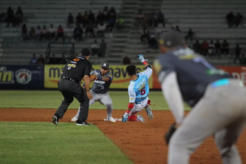 cardenales vs tigres vr 18 12 24 39