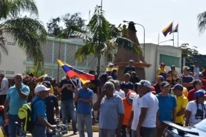 Donde hubo más afluencia de personas en Lara, fue en la redoma de la Avenida Vargas en Barquisimeto