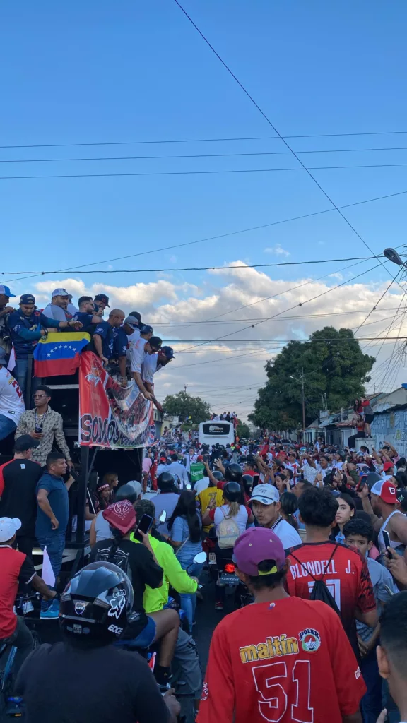 cardenales de lara 16