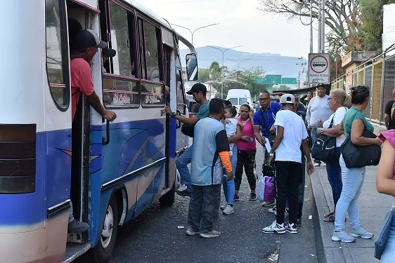 Flota de transporte público comenzó a disminuir hace nueve años en Lara