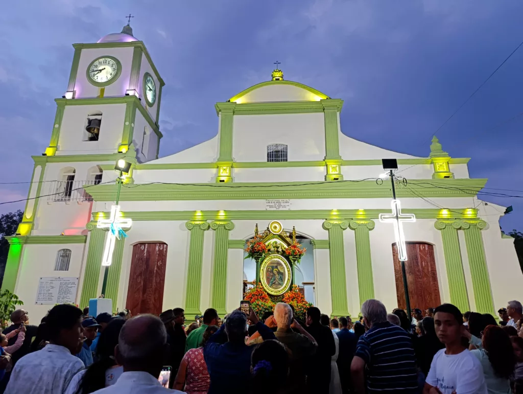 virgen de altagracia 2