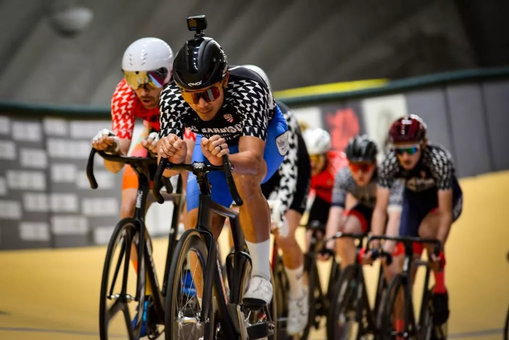 Clever Martínez entre los 10 mejores de ciclismo mundial