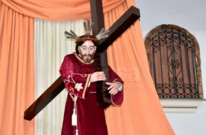 Fieles peregrinan con el Nazareno en Cabudare