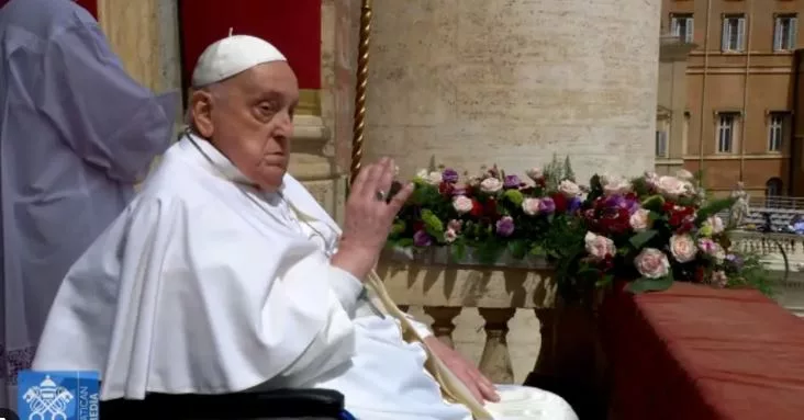 papa francisco 25