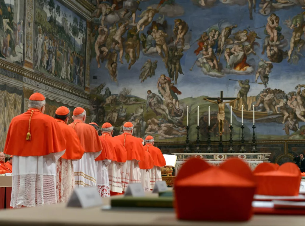 Este sábado 3 de mayo se ha desarrollado la IX Congregación General del Colegio Cardenalicio, con la presencia de los cardenales a las 9 de la mañana en la Ciudad del Vaticano en preparación al Cónclave.
