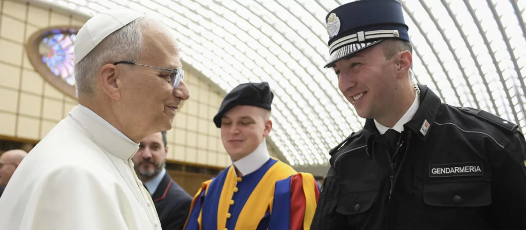 Papa León XIV restablece la bonificación para empleados del Vaticano
