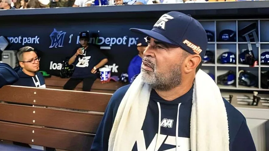 Los Tigres de Aragua han anunciado oficialmente el nombramiento de Oswaldo «Ozzie» Guillén como su nuevo mánager para la temporada 2025-2026 de la Liga Venezolana de Beisbol Profesional (LVBP). Este anuncio coincide con la celebración del 60° aniversario del emblemático conjunto aragüeño.