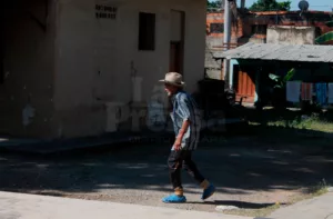 La soledad se convierte en un desafío en la vejez