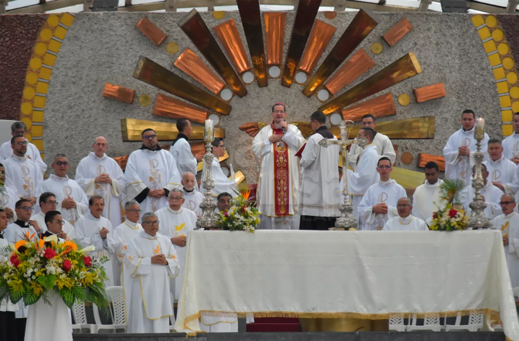 Arquidiócesis anuncia cambios en los párrocos de sus zonas pastorales