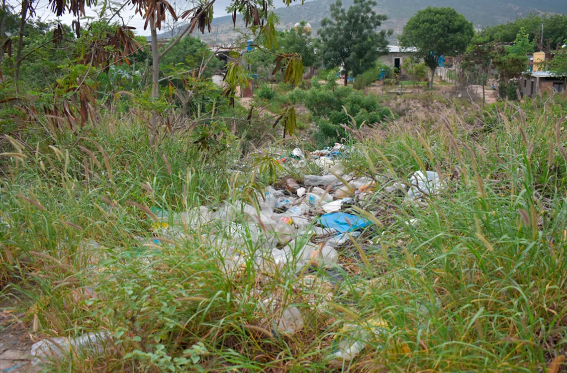 Vecinos de El Trompillo piden con urgencia saneamiento de quebrada