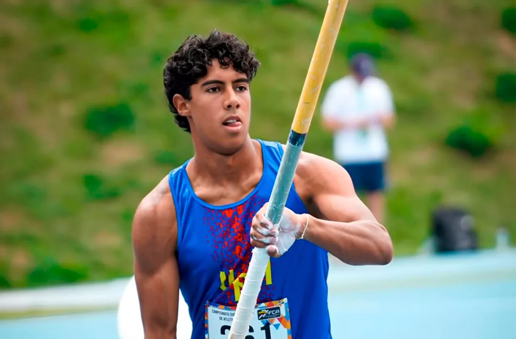 Larense Montes de Oca destaca en atletismo estadounidense
