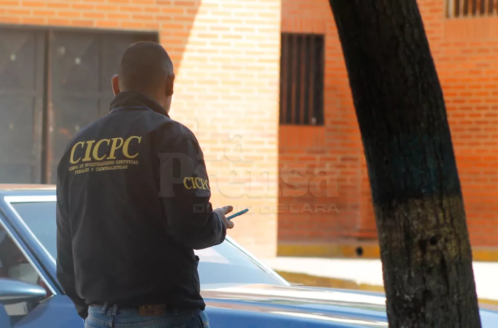Hombre muere en un enfrentamiento policial