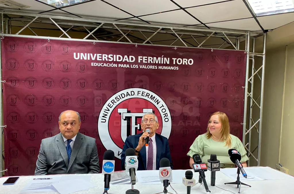 UFT imparte cursos pre ingreso para reforzar conocimientos
