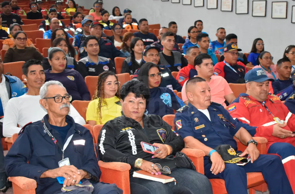 Bomberos resaltan la importancia de la actualización de protocolos