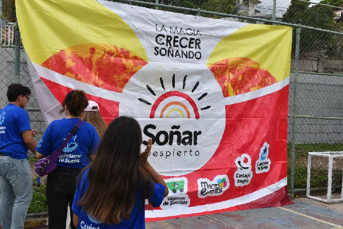 Soñar Despierto llevó a cabo una vendimia y un cuadrangular de sóftbol.