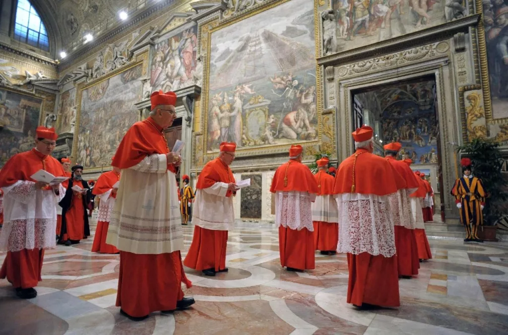 Cardenales apuestan por cónclave breve ¿Cuánto tardaron los últimos?