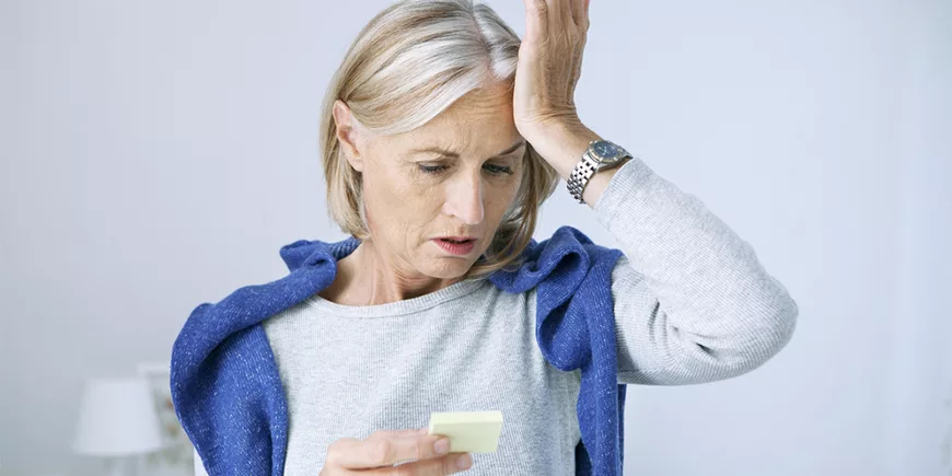 Las enfermedades que causan el deterioro cognitivo pueden afectar las capacidades mentales a cualquier edad cuando no hay la debida atención. Se asociaban directamente con la vejez, pero psiquiatras y neurólogos coinciden en pedir que no se confundan con un indicativo de la tercera edad. La disminución de la memoria suele encender alarmas, por lo que se debe obtener un diagnóstico temprano.