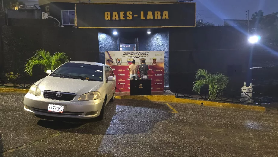 Conas detiene a una pareja por droga
