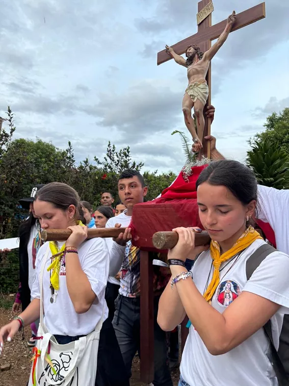 Jovenes misioneros