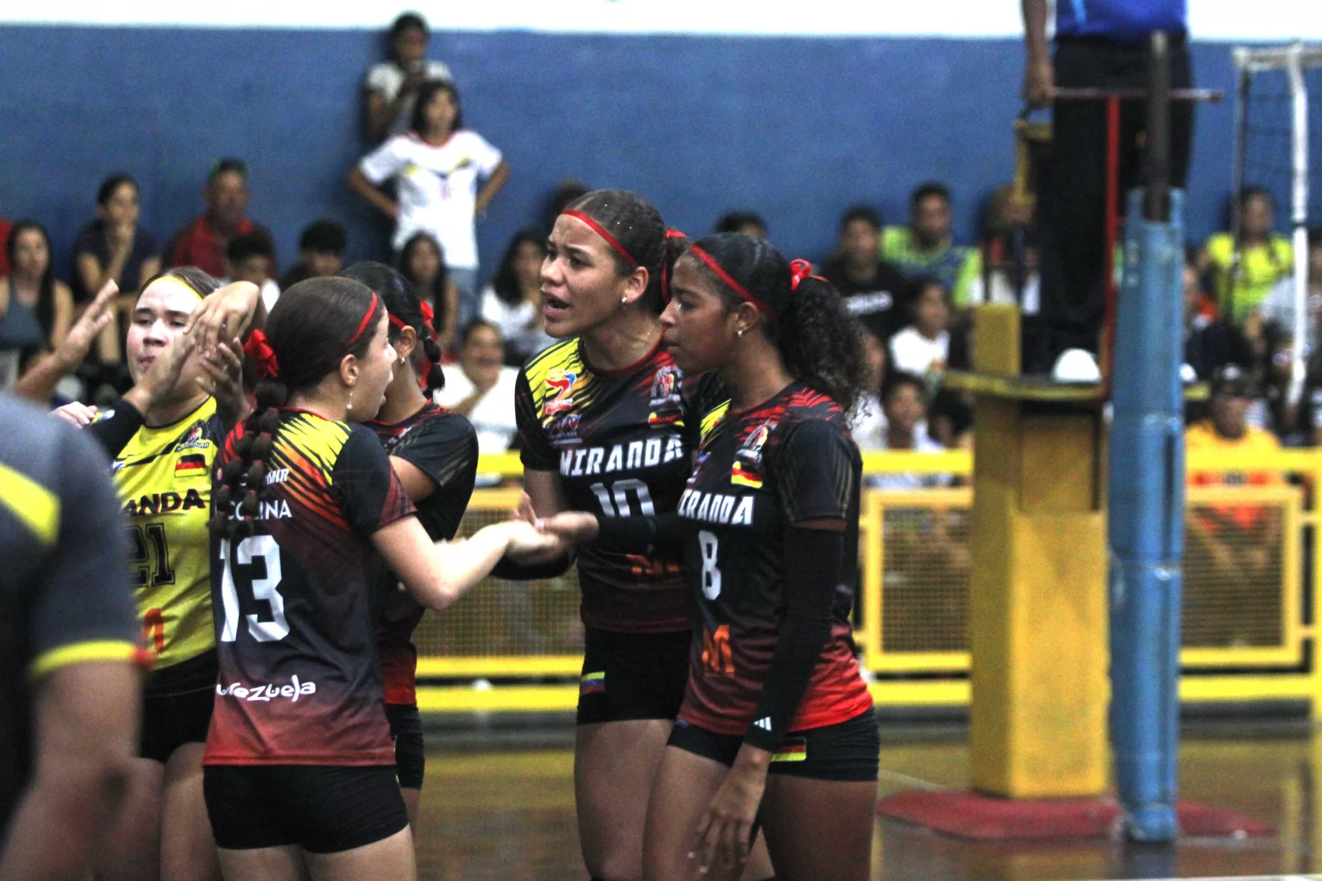 Lara cae ante Miranda en el Nacional de Voleibol U15