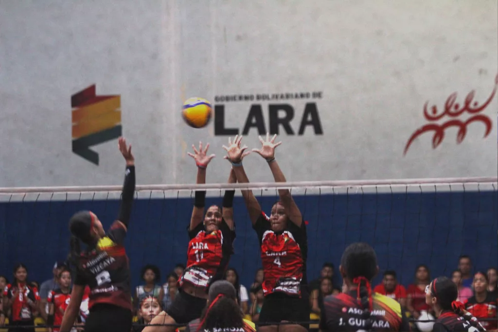 nacional de voleibol U15 vr 18 05 25 55