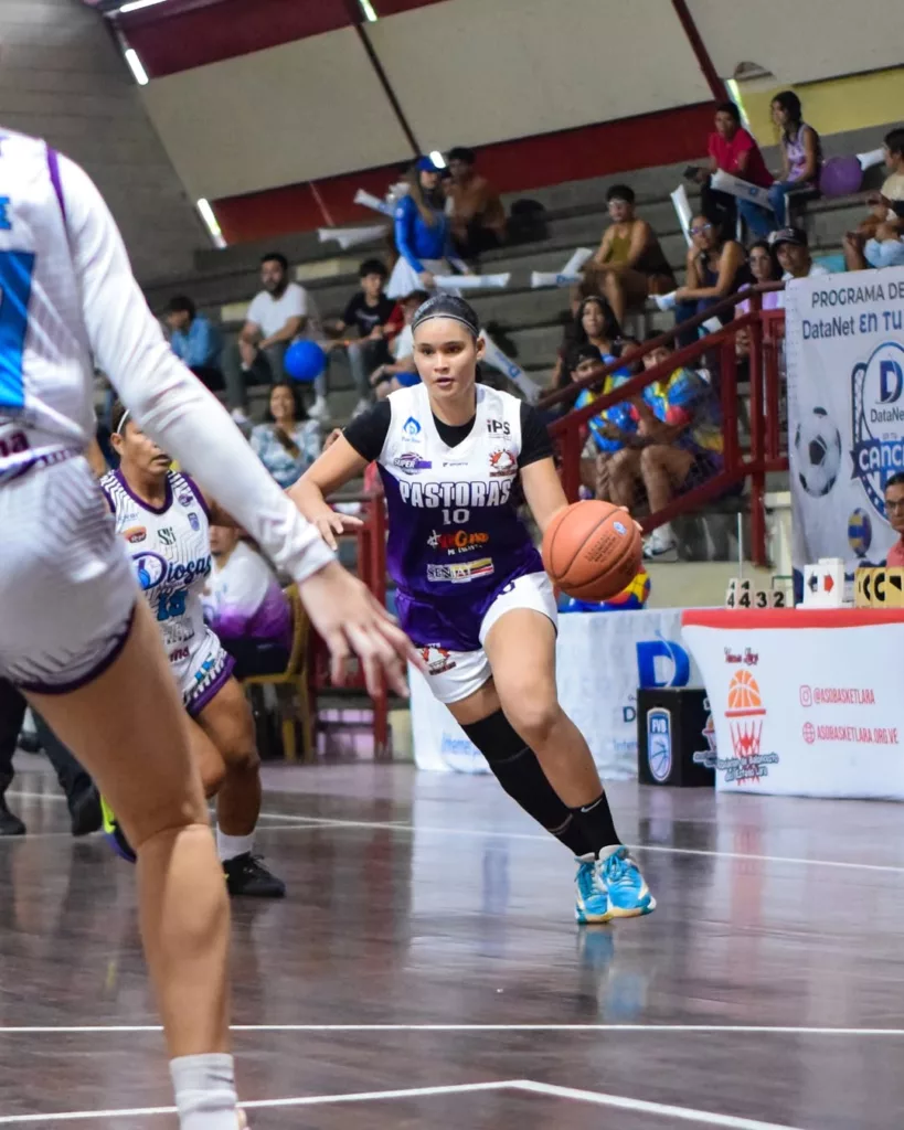 Pastoras de Lara sella su clasificación a semifinales y sigue en carrera por el bicampeonato