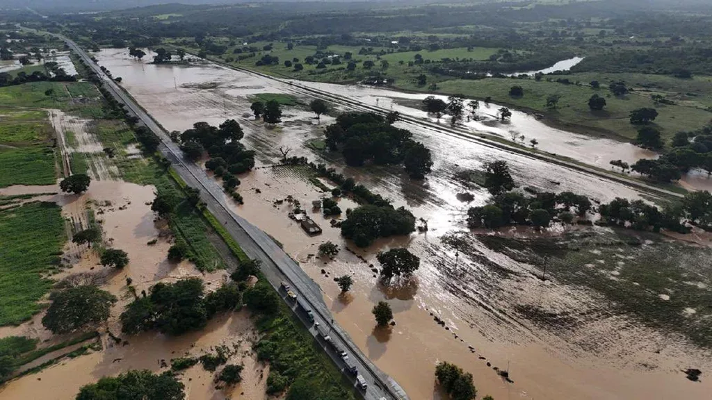 Inameh alerta: onda tropical número 10 podría afectar el país en los próximos días