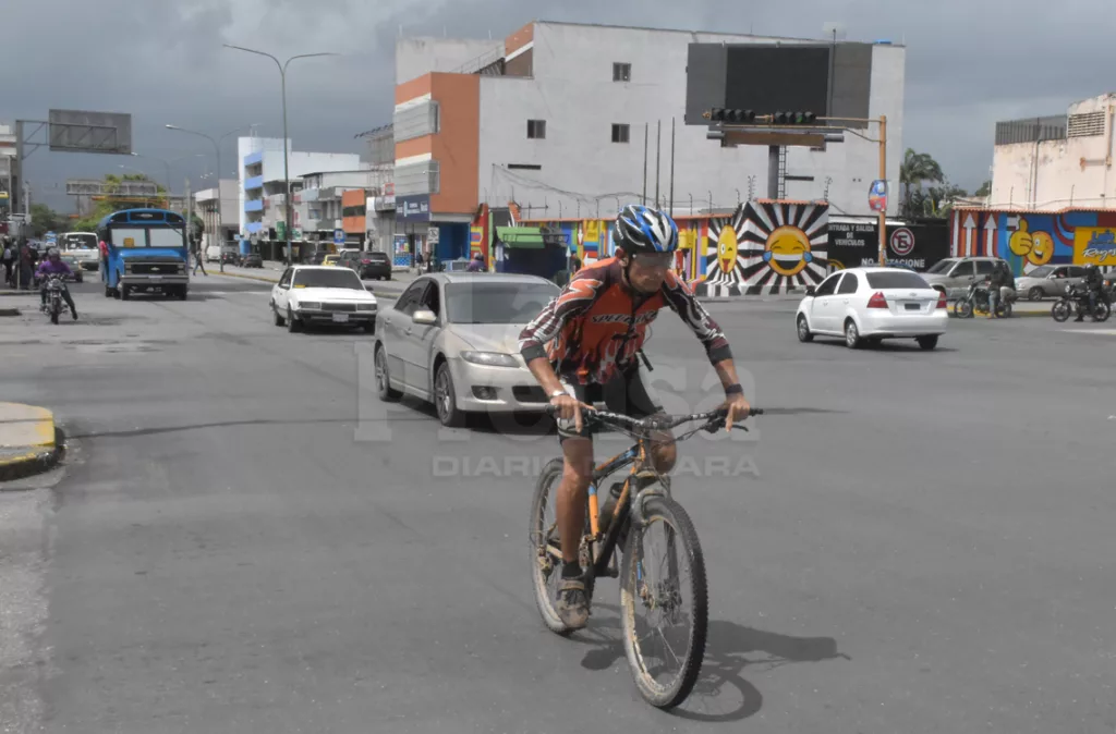 Ciclistas destacan el uso de la bicicleta como un medio de transporte no contaminante