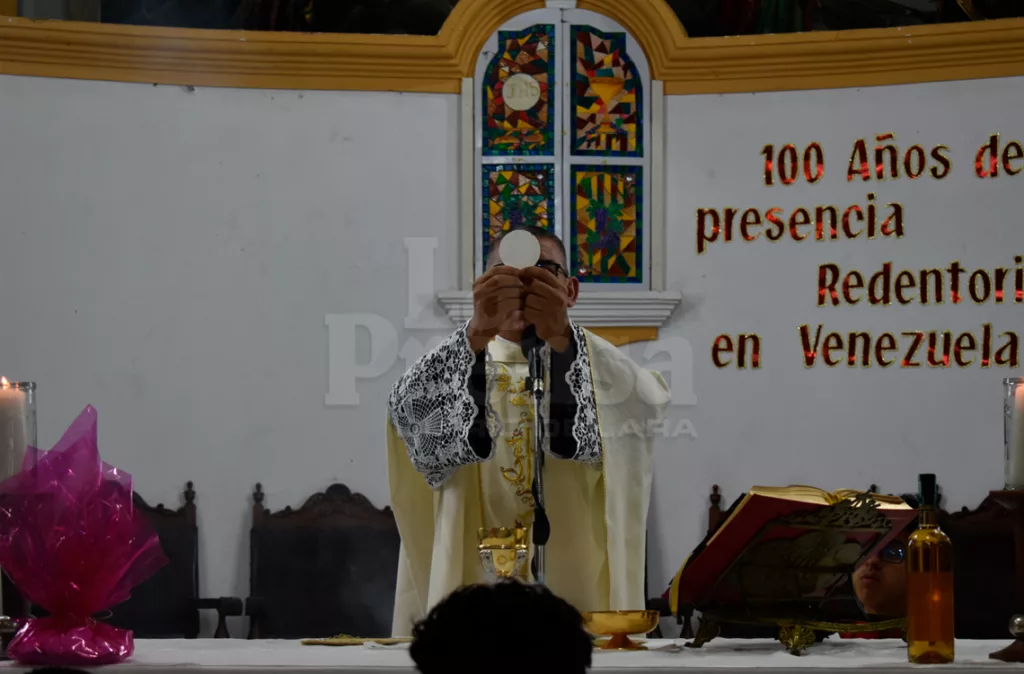 Fe y devoción marcó el recorrido de la celebración del Corpus Christi