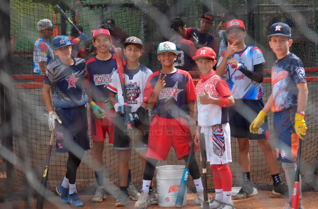 Academia de beisbol Future Stars también apuesta por la educación