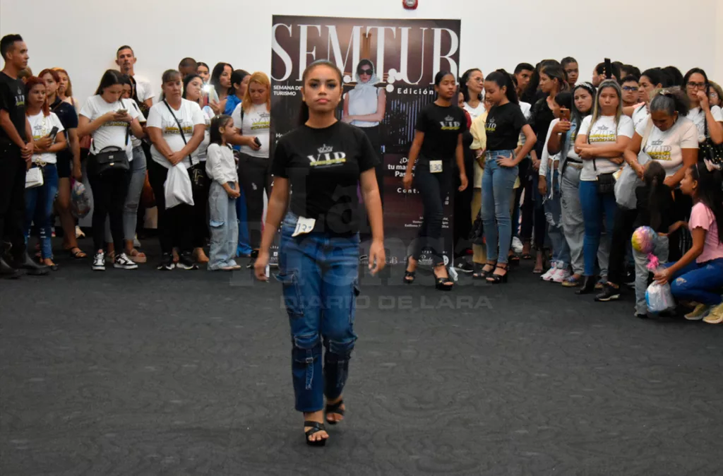La moda y el turismo se unen para ayudar en el Semtur