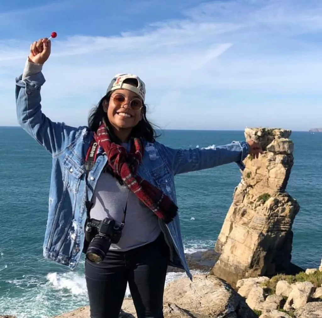 Turista brasileña fue encontrada sin vida tras caer por la cresta de un volcán en Indonesia