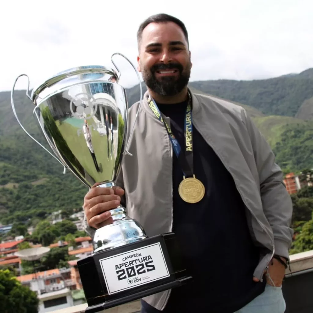 Daniel Lasso tras victoria en la Liga Futve: La UCV está para grandes cosas